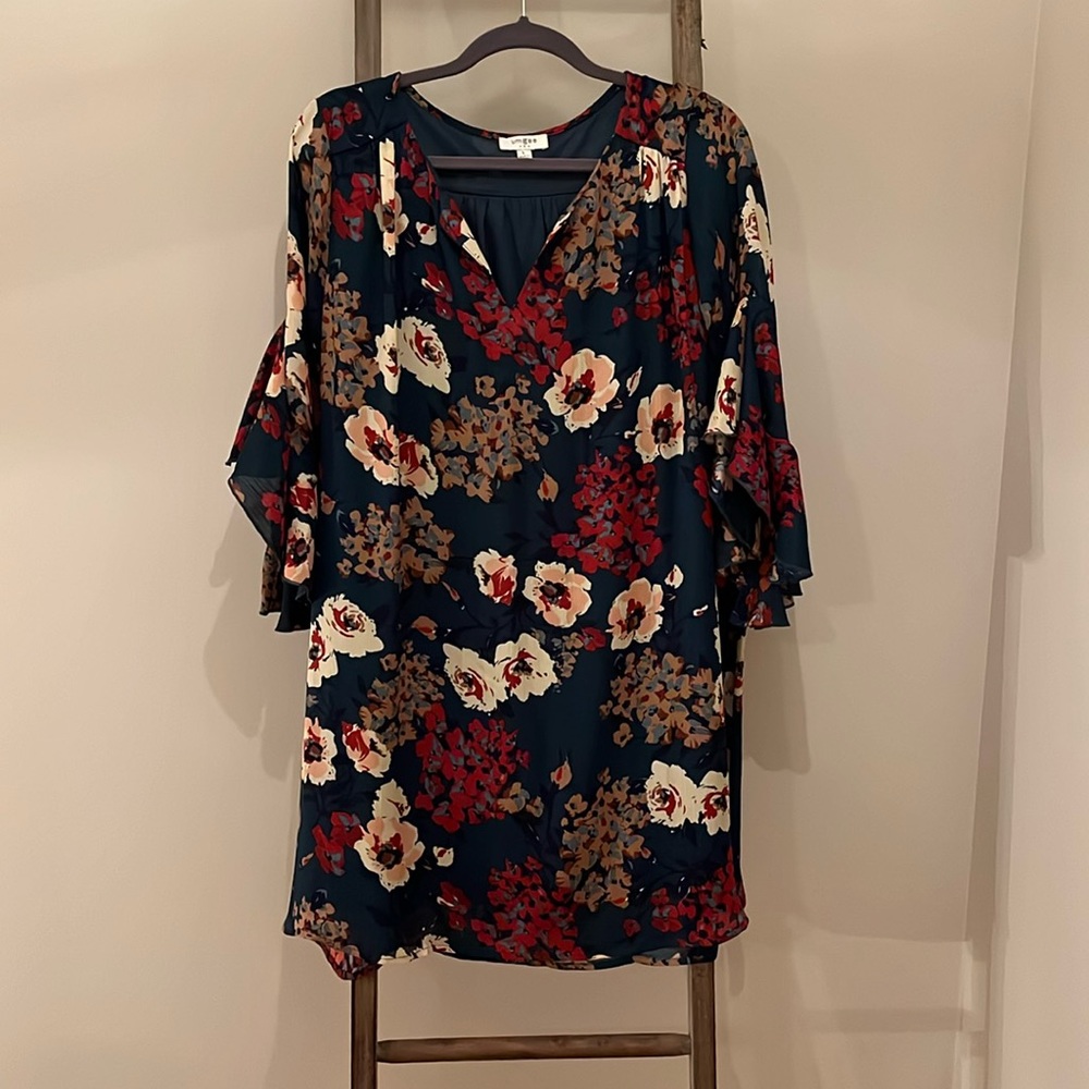 Adorable, UMGEE swing dress with ruffled sleeves